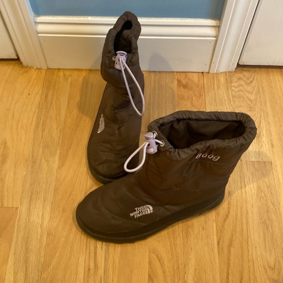 The North Face 600g Winter Boots, Size 5 - Picture 4 of 11
